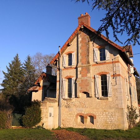 Maison La Demi-Lune Boulleret Eksteriør billede